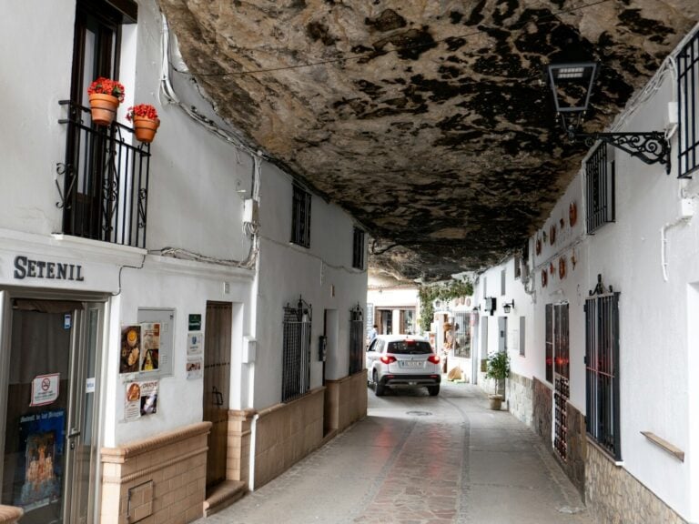 Setenil de las Bodegas, Andaluzja, Hiszpania