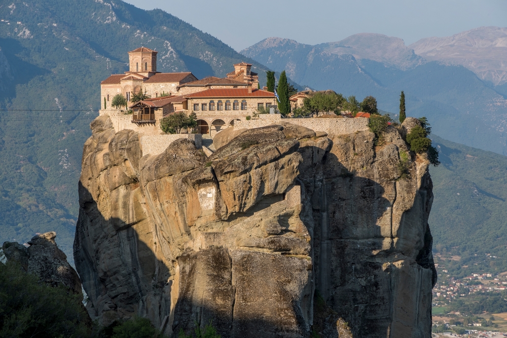 Meteora w Grecji, klasztory na szczytach skał wapiennych