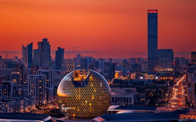 Astana z Warszawy