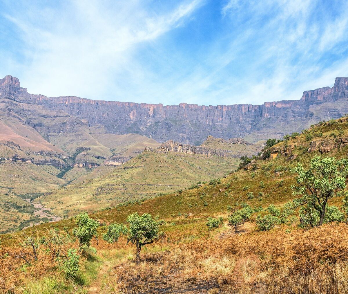 Amfiteatr w Royal Natal widziany ze szlaku z obozu Mahai do Thendele