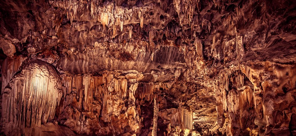 Nacieki w jaskiniach Cango pod Oudtshoorn