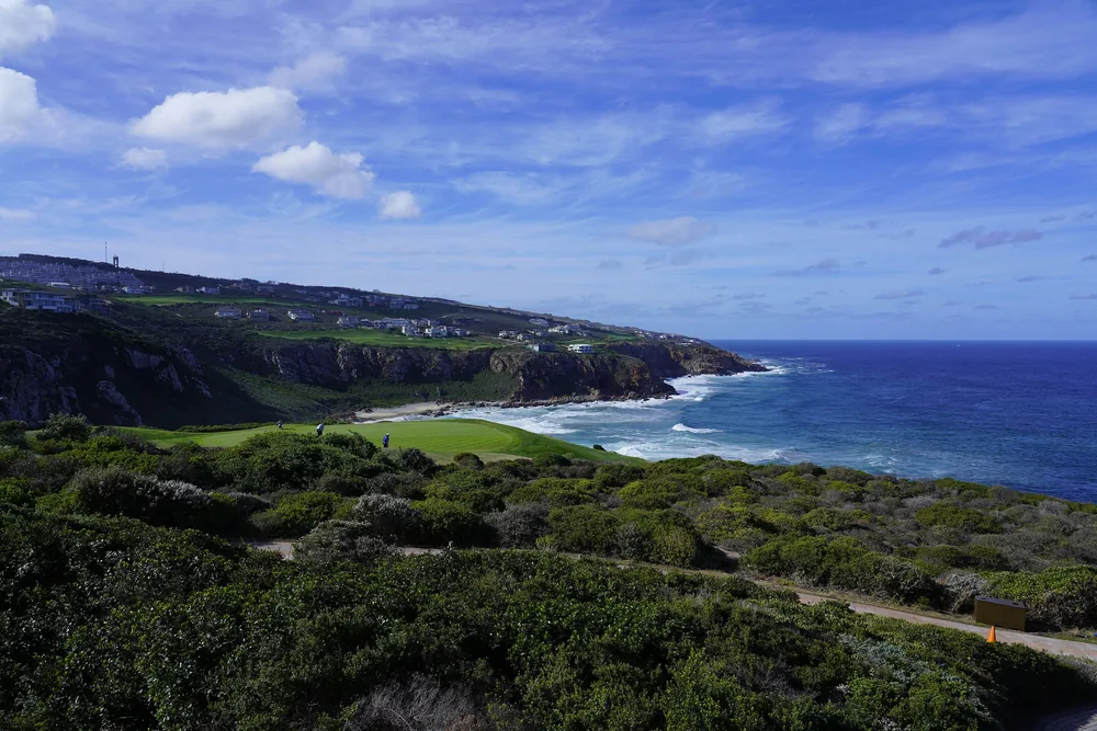 Klify Pinnacle Point i pole golfowe nad Oceanem Indyjskim pod Mossel Bay